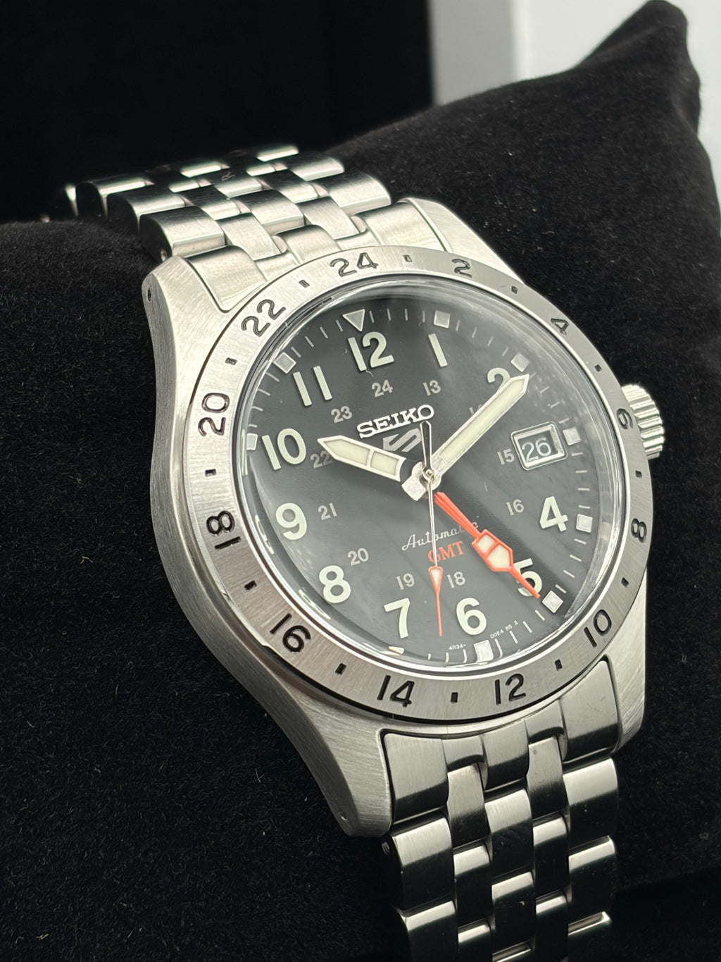 Orologio Seiko 5 Sport Field GMT