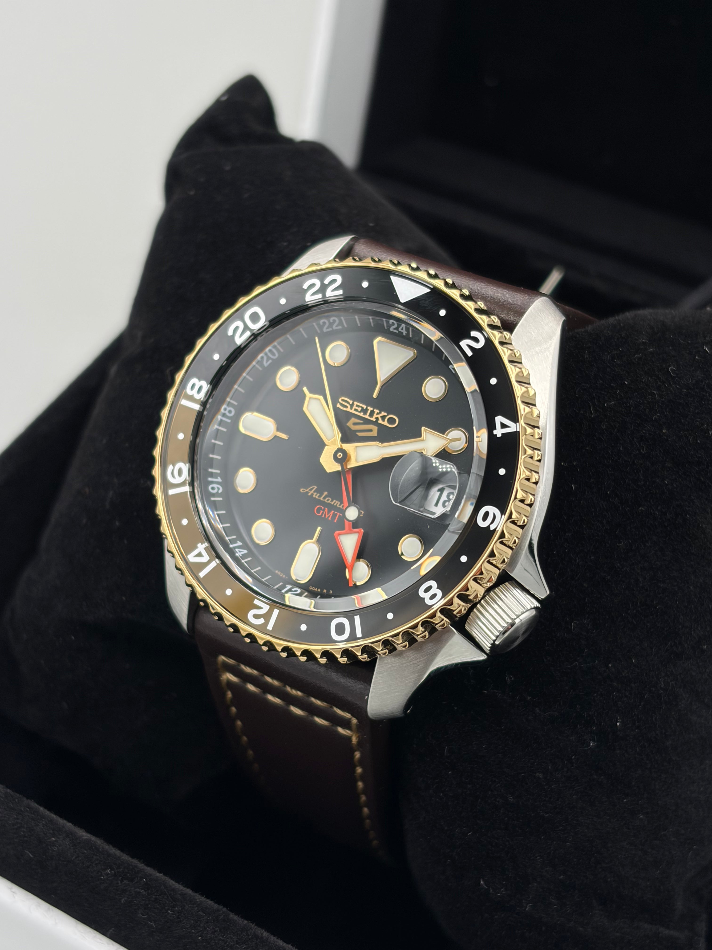 Orologio Seiko 5 Sport GMT
