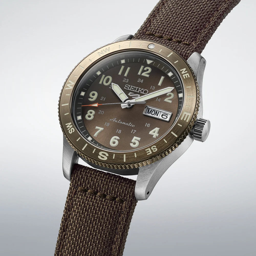 Orologio Seiko 5 Sport Field