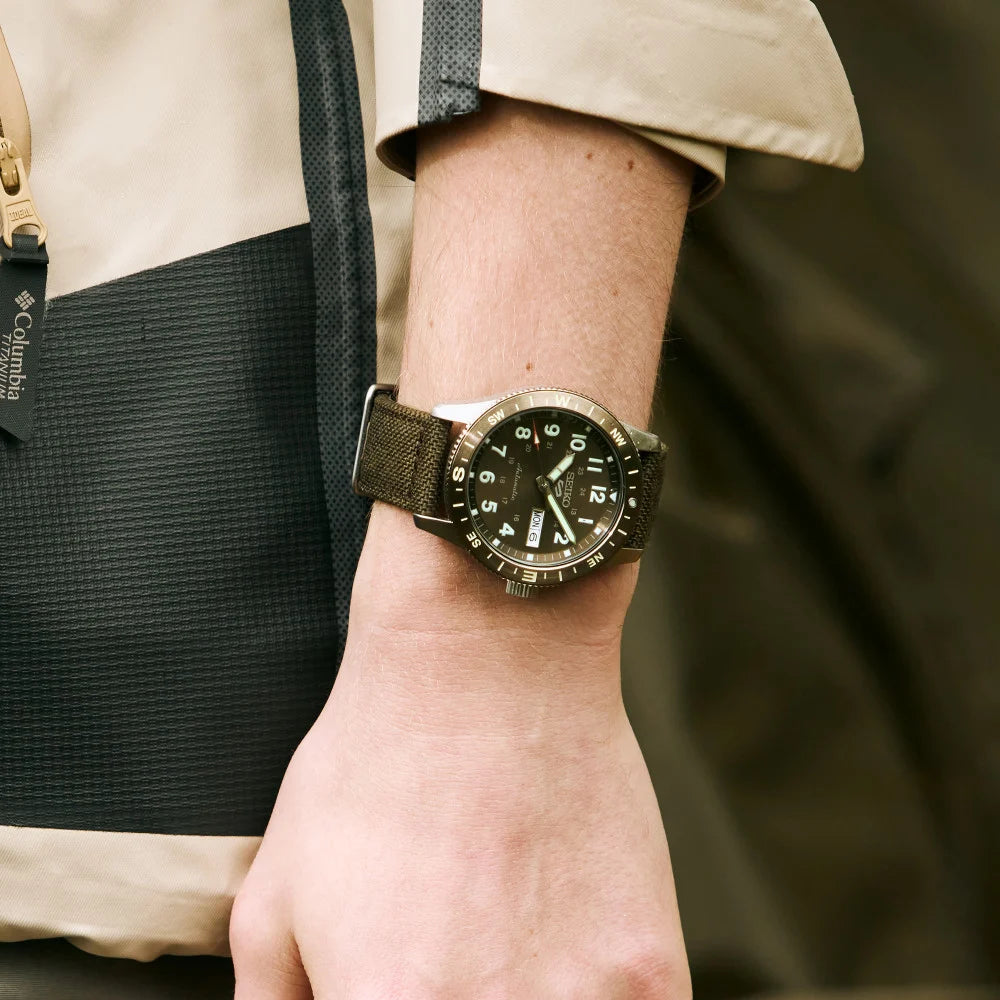 Orologio Seiko 5 Sport Field